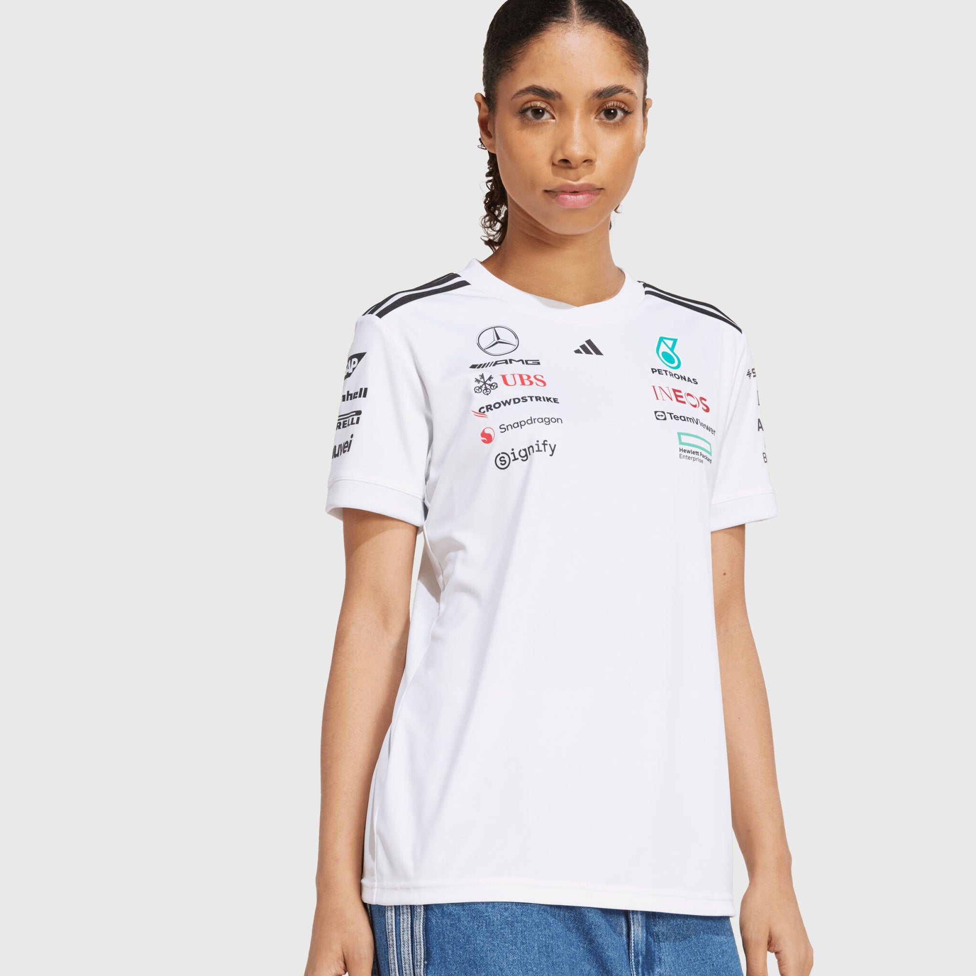 Mercedes Benz AMG Petronas F1 Remera Oficial del Equipo 2025 Mujer