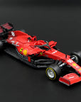 Ferrari F1 SF21 (2021) - Monoplaza a Escala 1:18 (Charles Leclerc / Carlos Sainz)