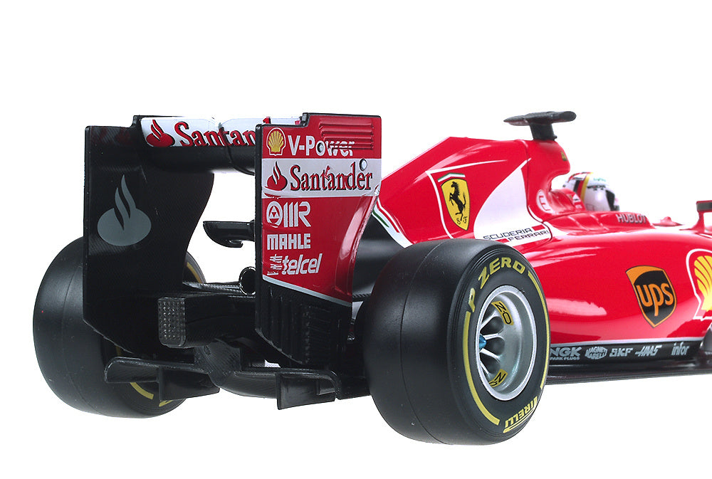 Ferrari SF15-T (2015) - Monoplaza a Escala 1:18 (Sebastian Vettel)