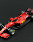 Ferrari F1 SF21 (2021) - Monoplaza a Escala 1:18 (Charles Leclerc / Carlos Sainz)